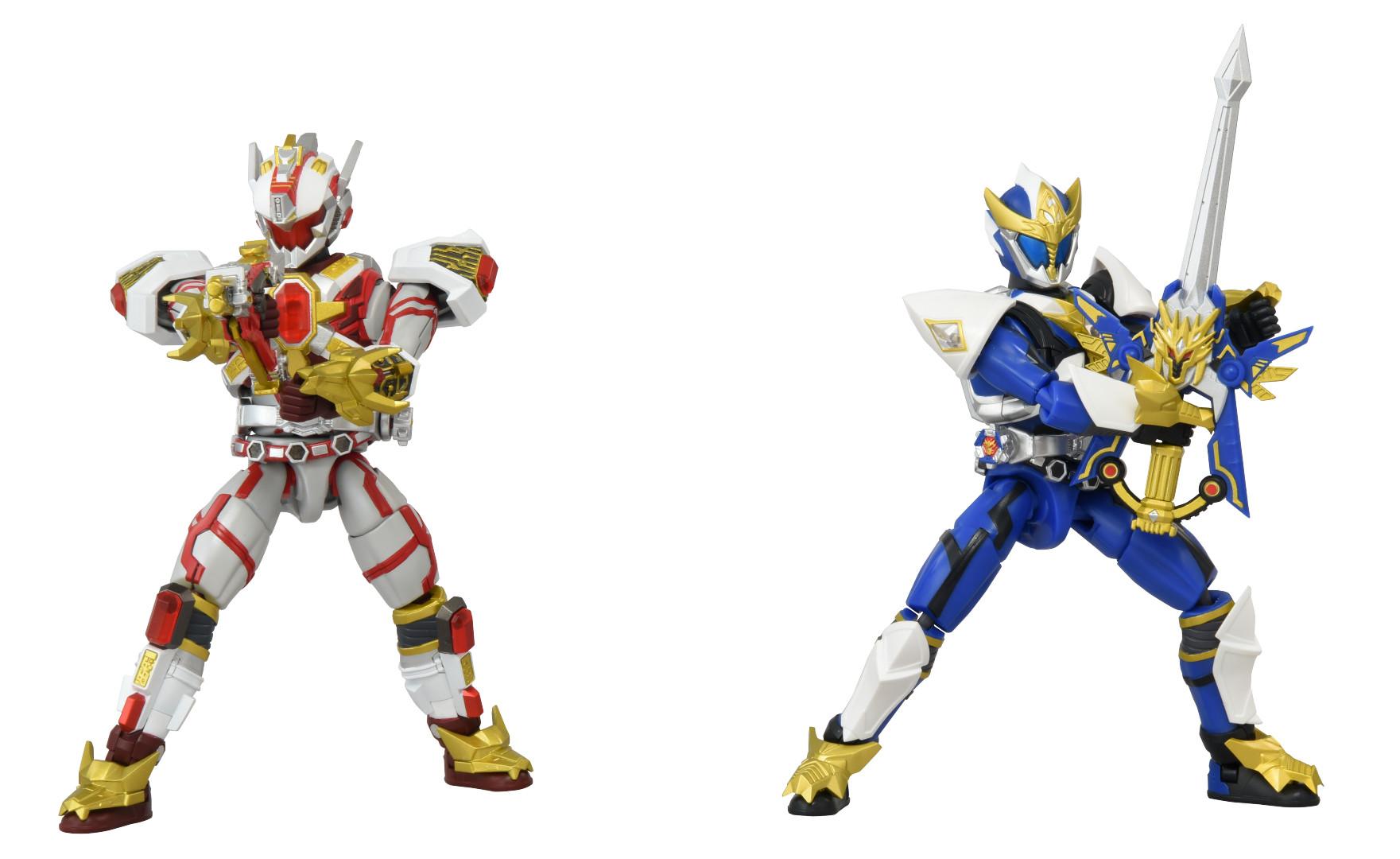 各部のジョイントは発売中の「トイライズ AFR-01 リュウケンドー」（写真右）と共通規格