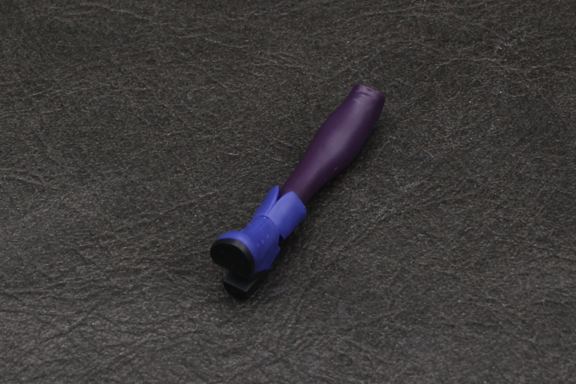 脛を取り付ける