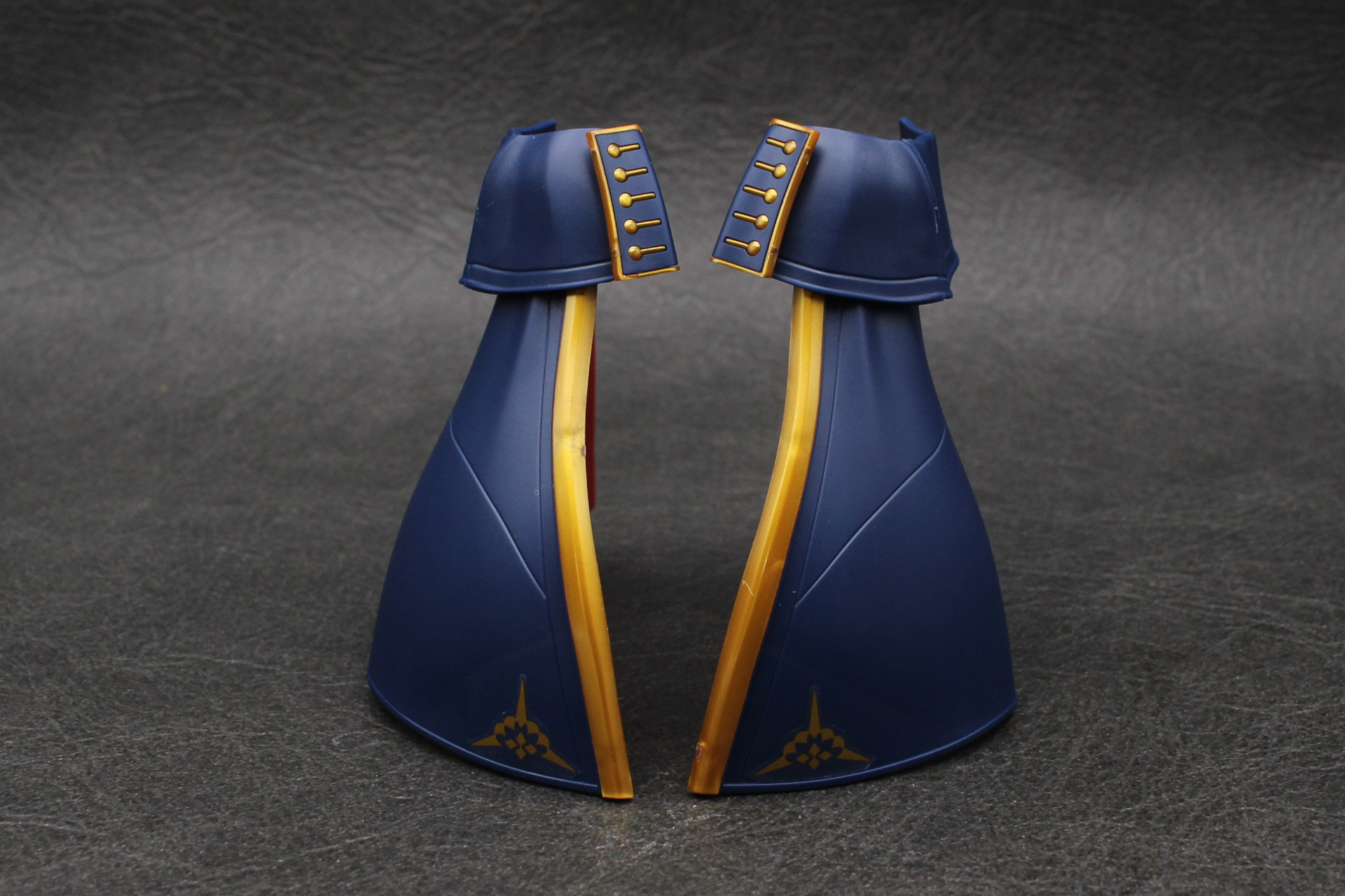 反対側も同様に組み立てる