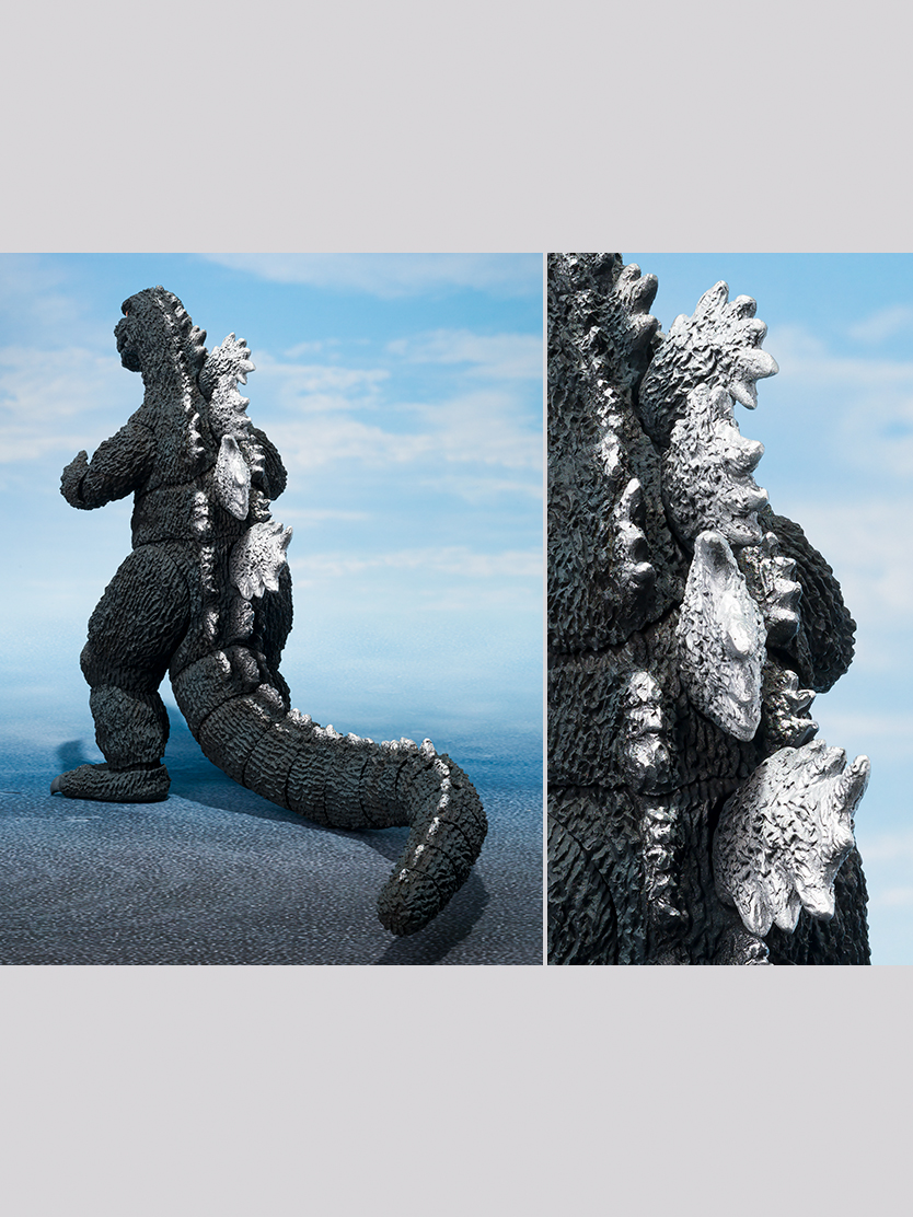 背面の背ビレにも可動機構を採用することにより、背ビレの揺れも再現が可能。劇中の躍動感溢れるアクションシーン再現を楽しむことができる。