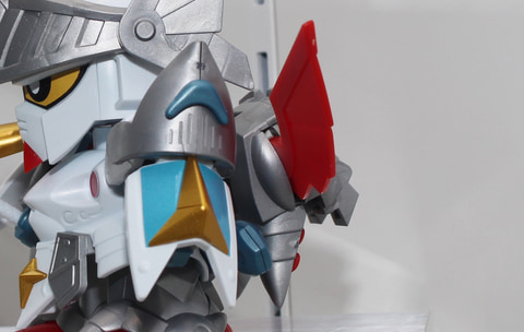 特別企画】「元祖SDガンダムワールド バーサルナイトガンダム」が令和