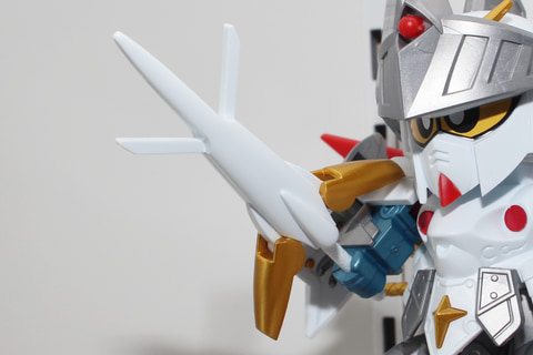 特別企画】「元祖SDガンダムワールド バーサルナイトガンダム」が令和