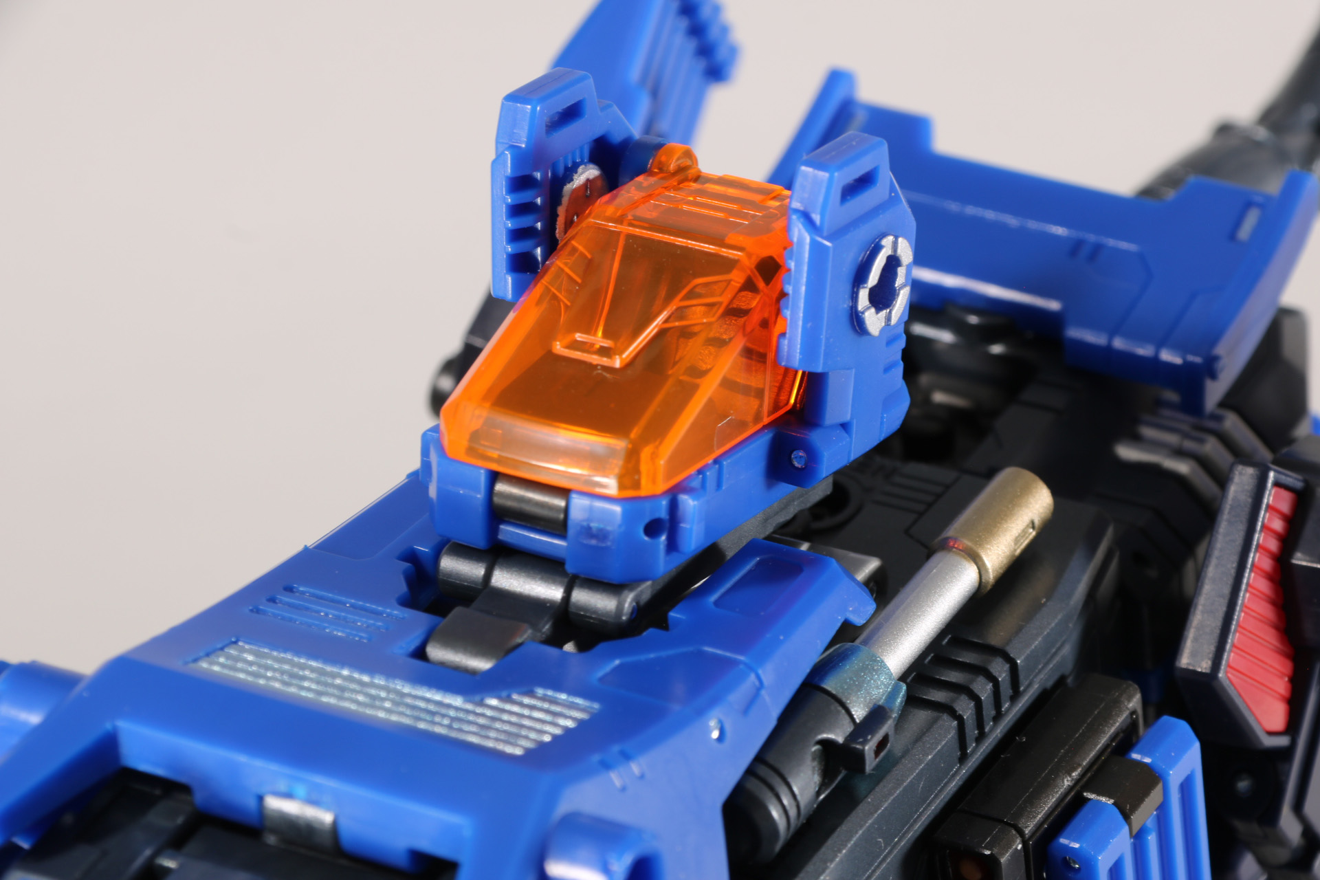 背面にボレットコアを取り付け