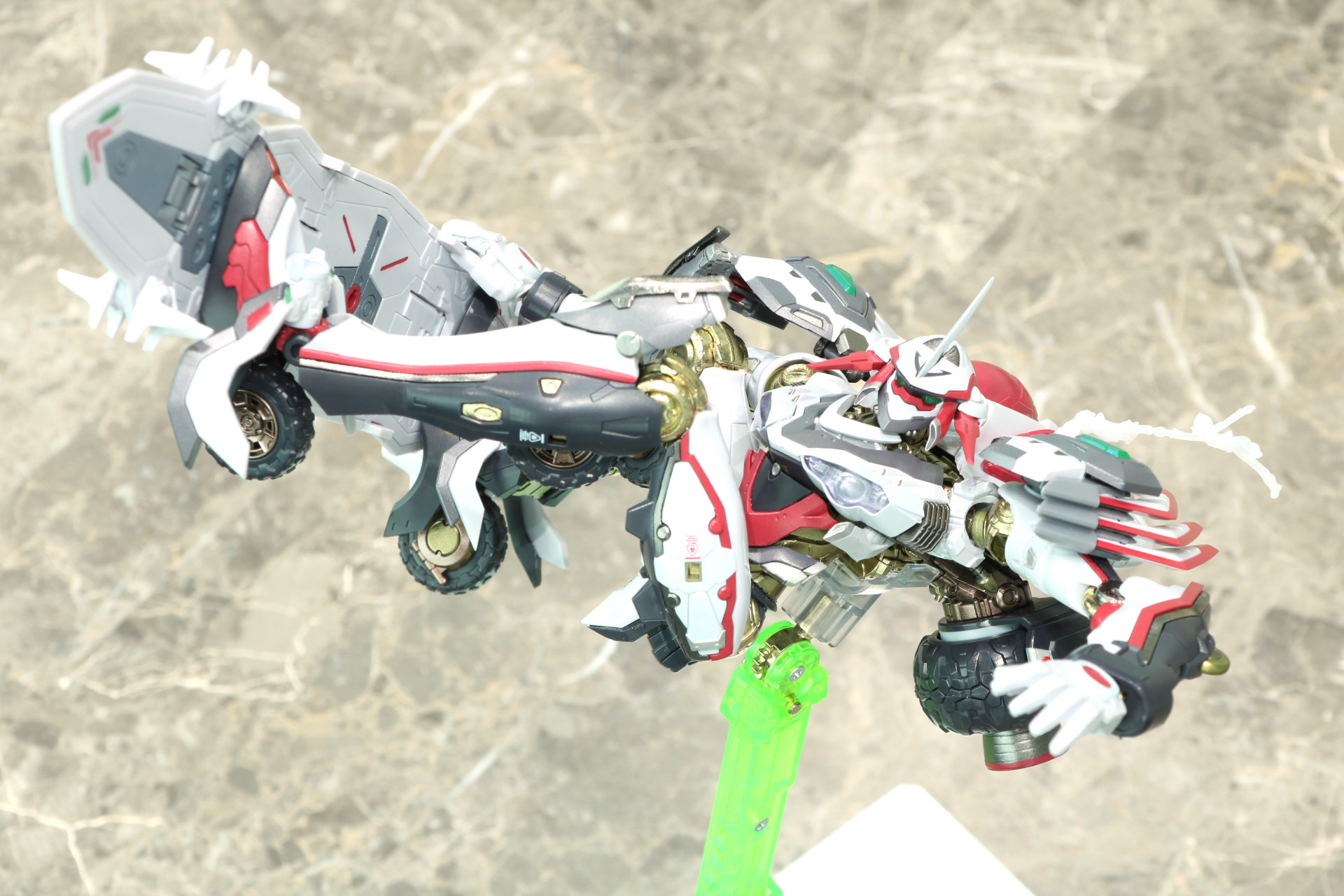 「METAL BUILD」シリーズでLFO「ニルヴァーシュ」が立体化