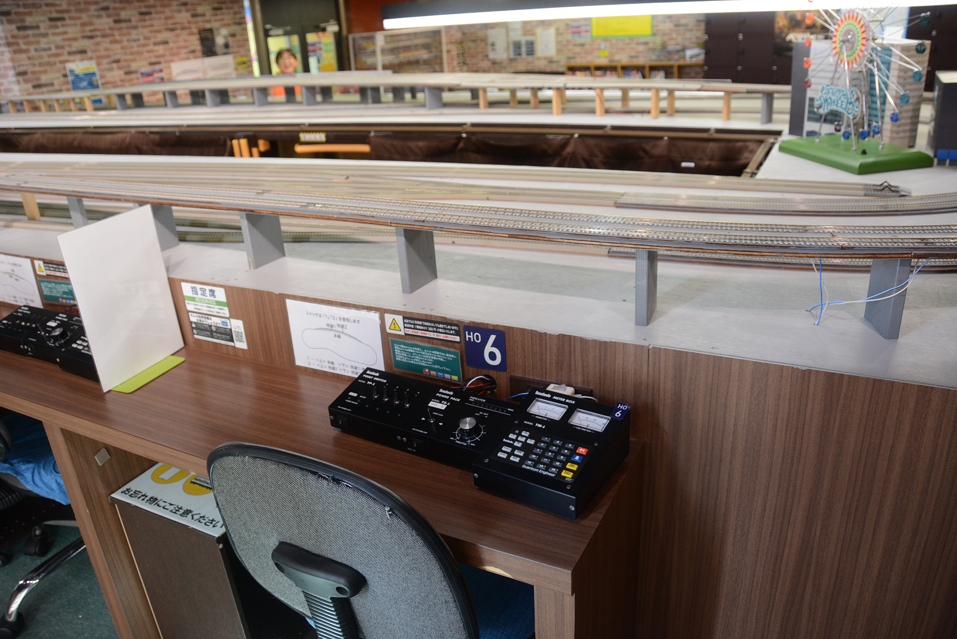 こちらは大きな車両が走るHOゲージ用レイアウト