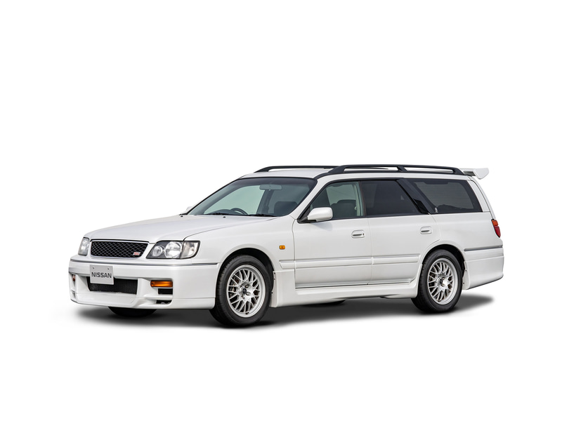 オーテックバージョン 260RS　※共に公式サイトから
