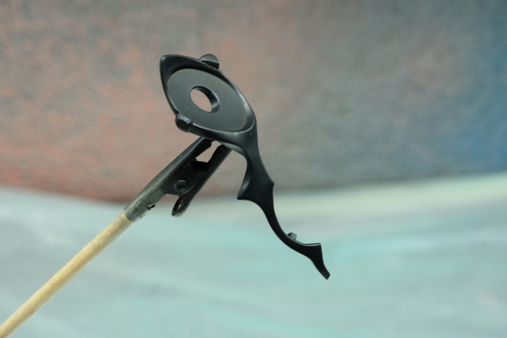 下地：サーフェイサー エヴォブラック