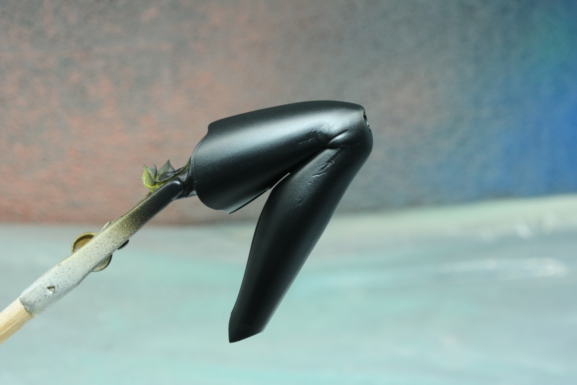 下地：サーフェイサー エヴォブラック