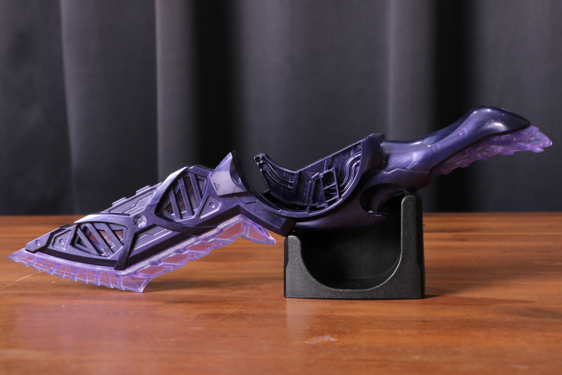 小刀部分もしっかり剣らしいシルエット