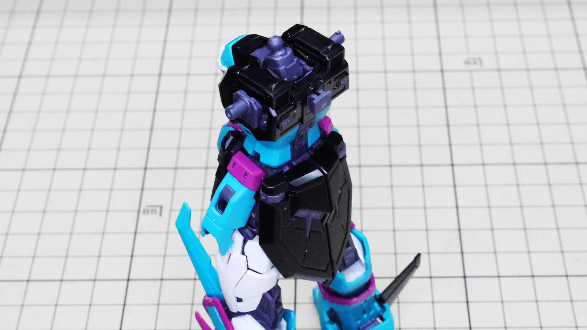 カラーリングもいい感じですね