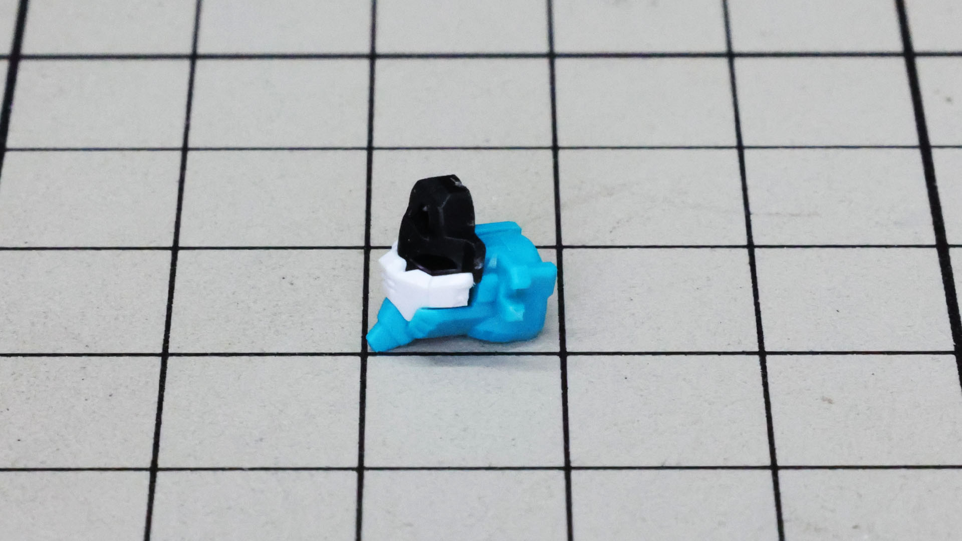 マスク部を組んでいきます。細かい！