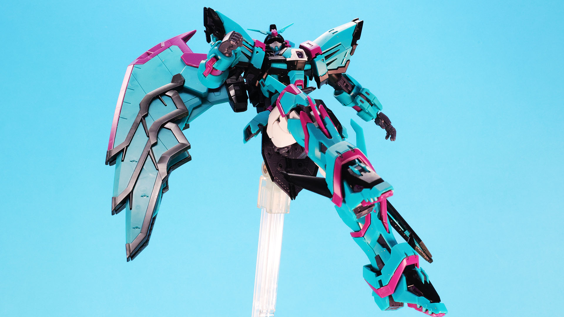 PVのキャラクター紹介のポージングもできます