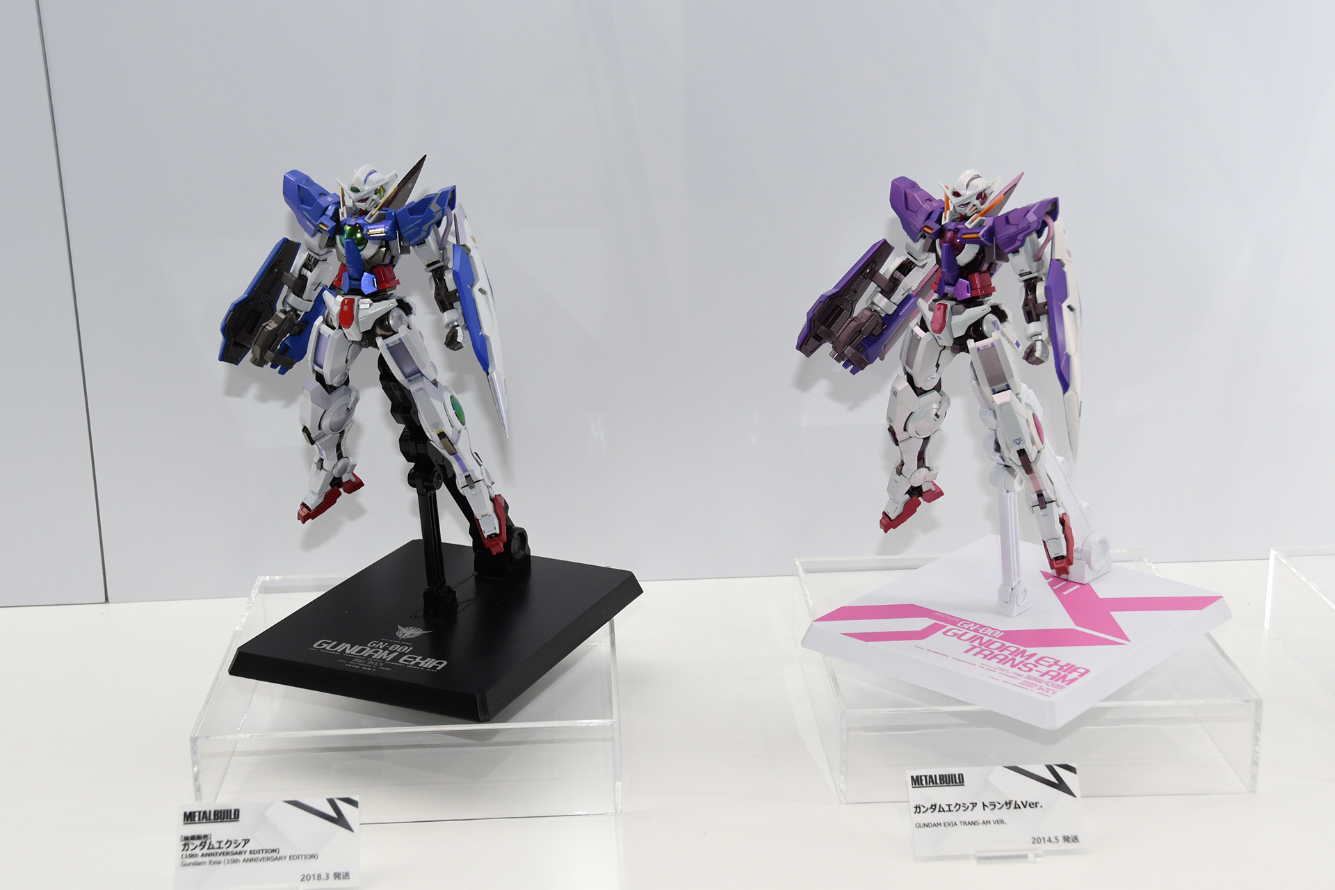「METAL BUILD ガンダムエクシア」のカラーバリエーション