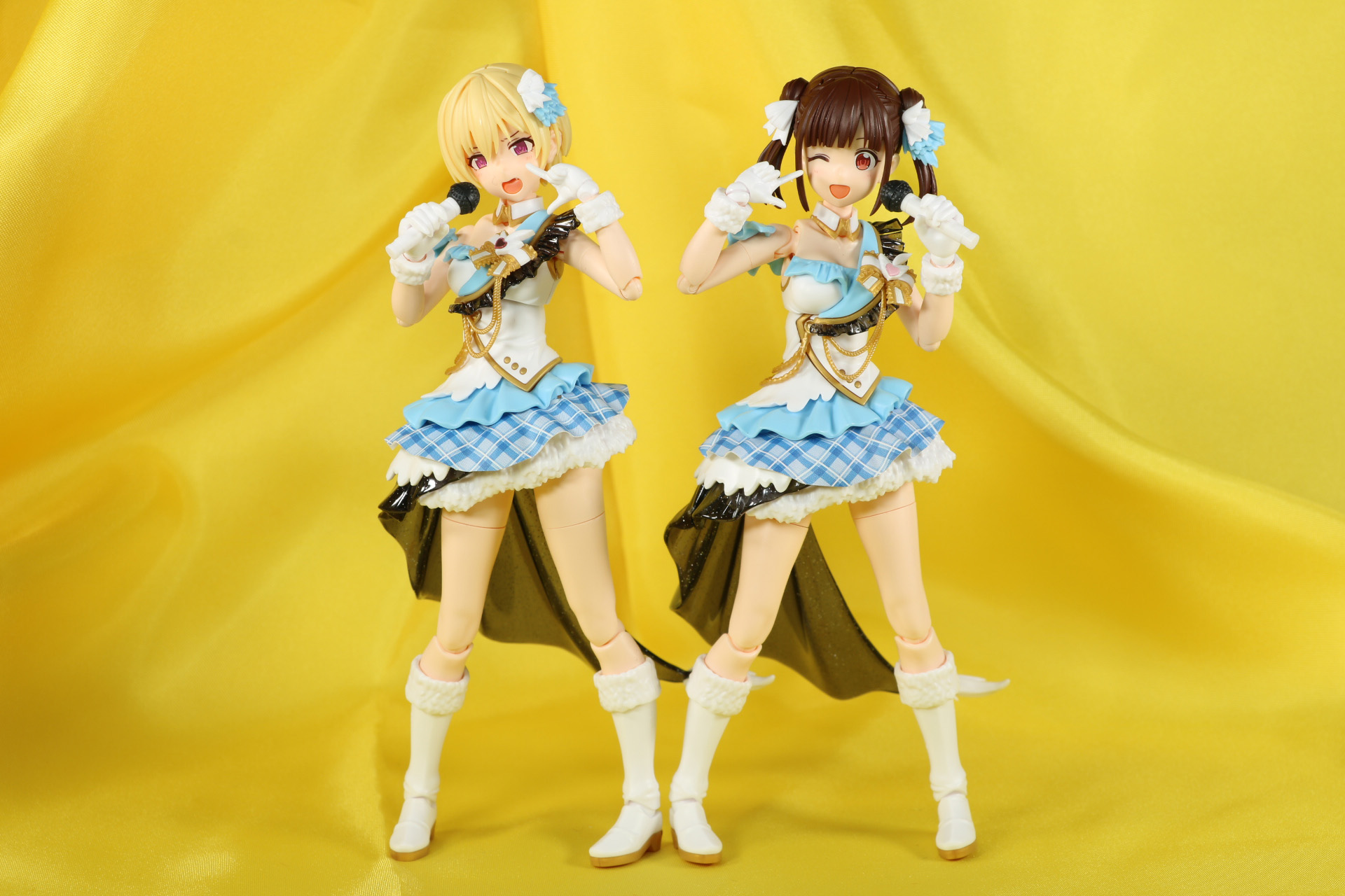 西城樹里＆園田智代子。二人でかわいくアピール