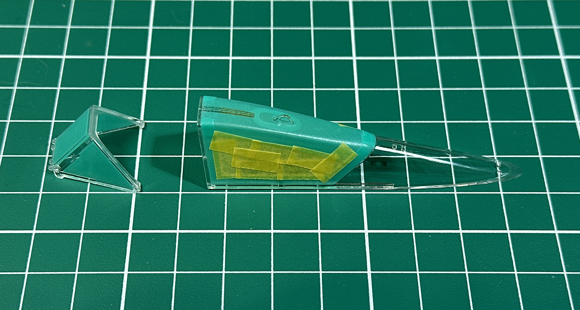 キャノピーのマスキングにはマスキングシールを活用します