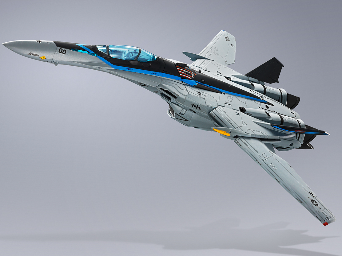 航空ロマンの傑作「トップガン マーヴェリック」と「マクロスF」が奇跡のコラボレーション！マーヴェリックカラーをまとったVF-25が、今TAKEOFF‼