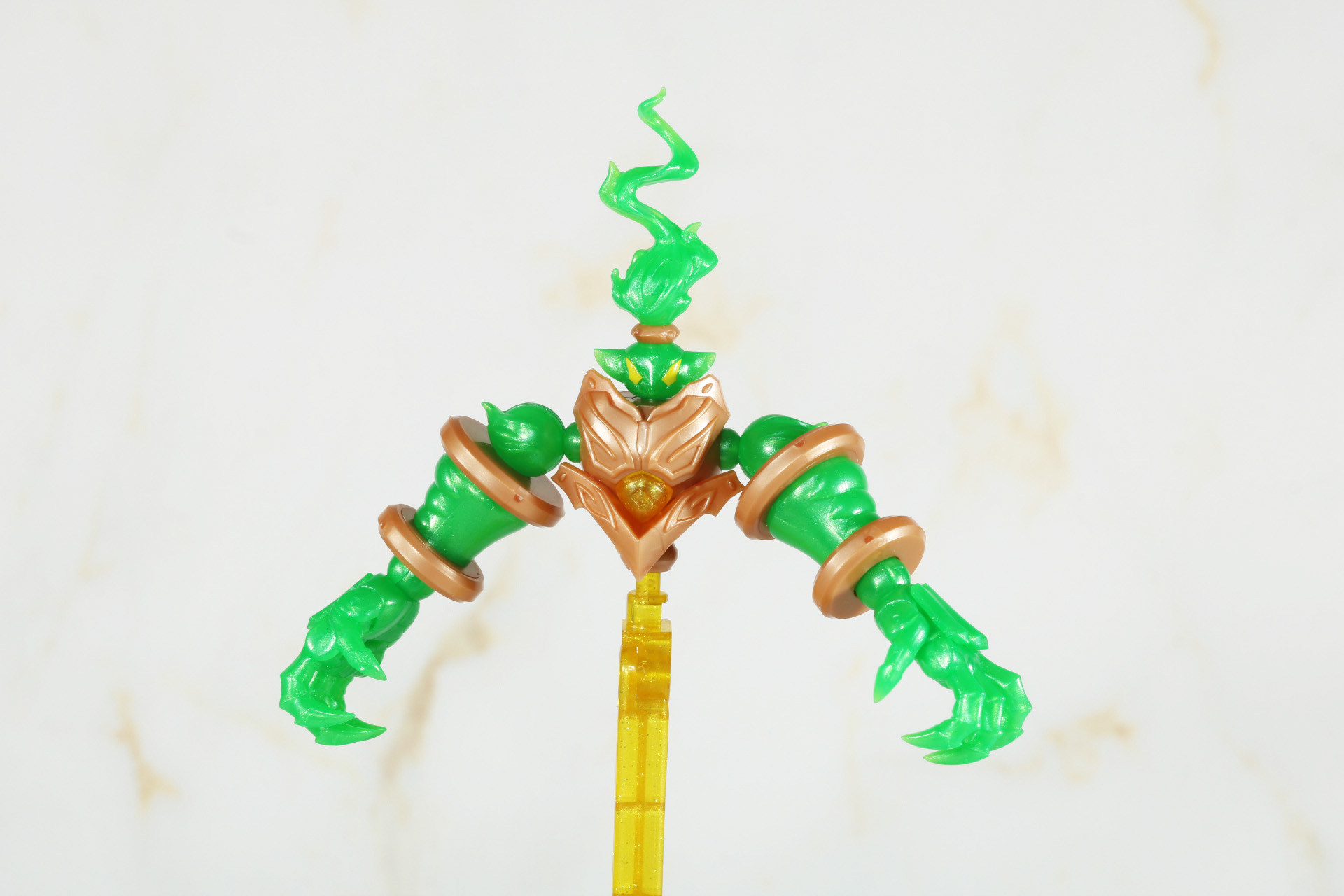 魔人型の使い魔