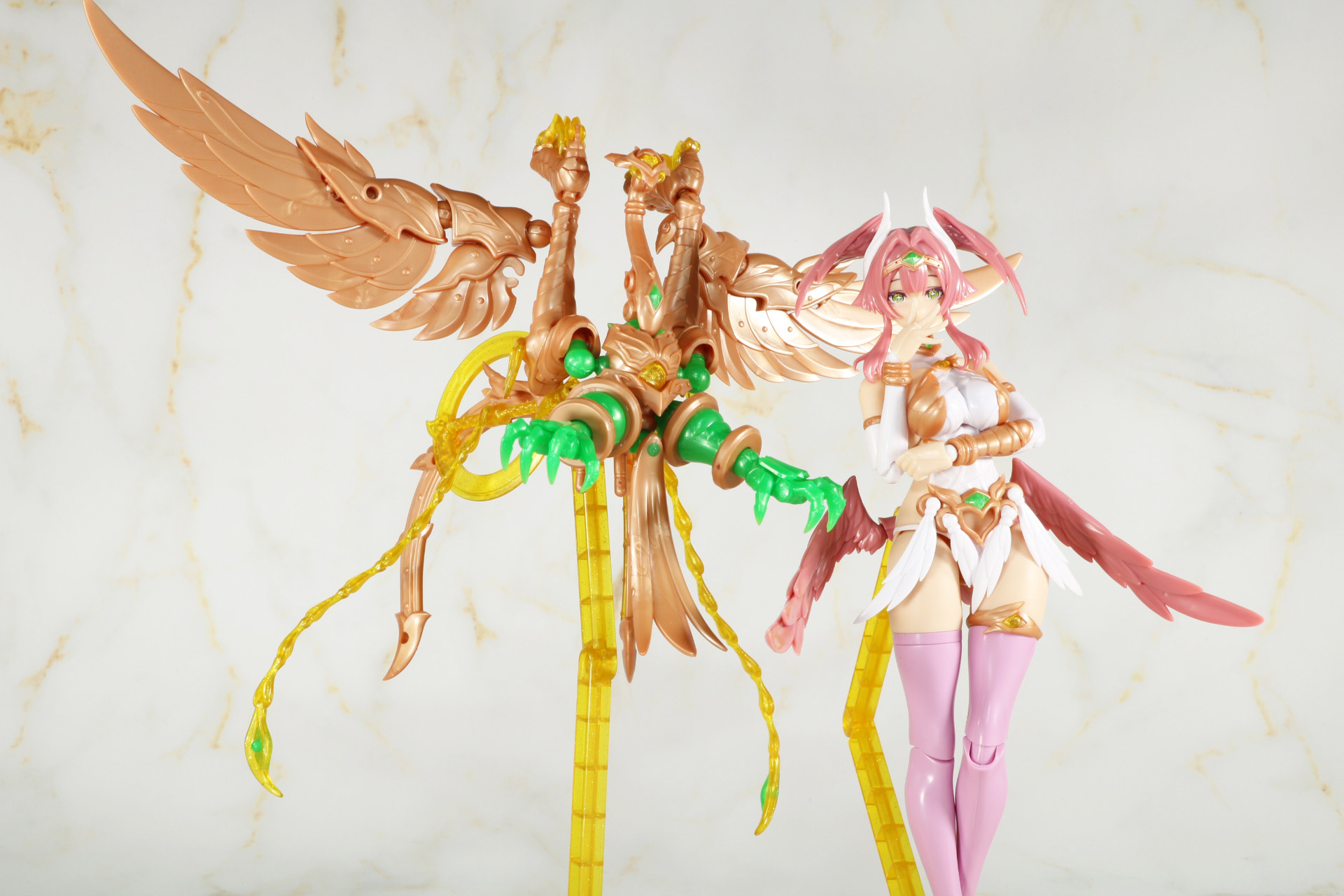 アルアリルと並んで飾ることもできる