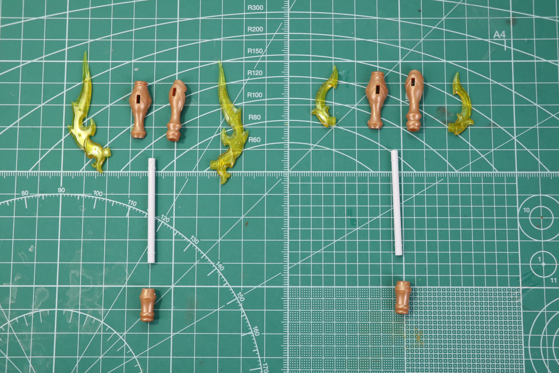 槍2本とジョイントパーツを合わせることで両刃槍