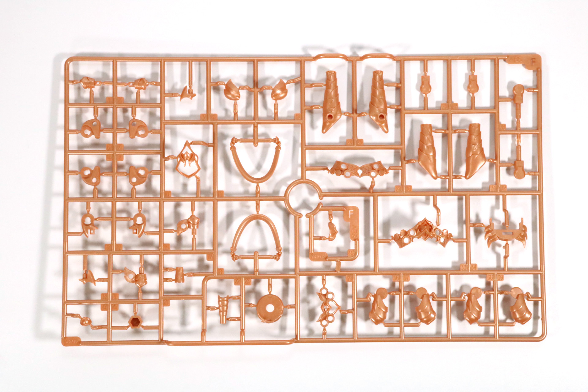 パーツE、パーツF