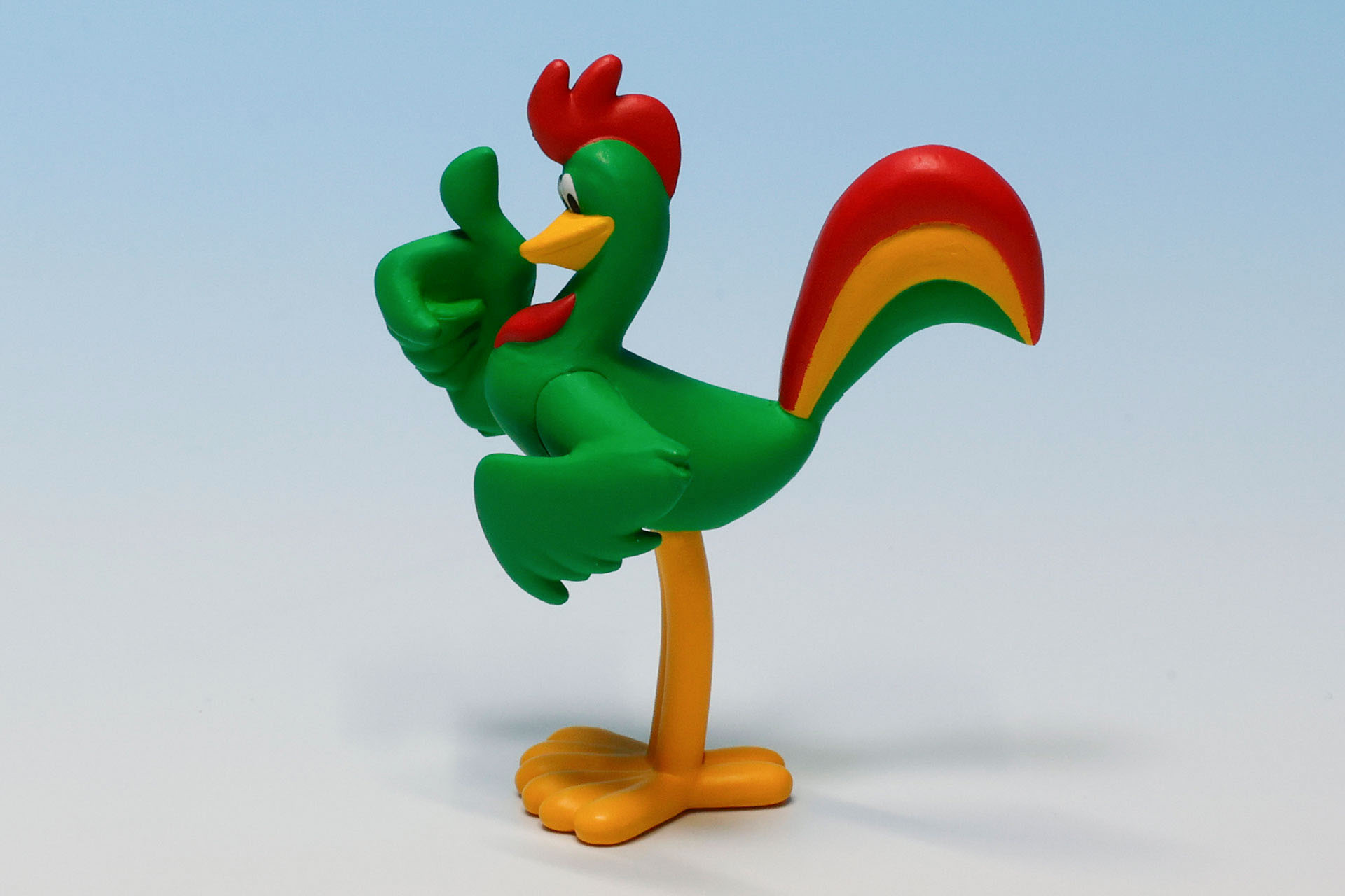 横からの姿もかっこいい