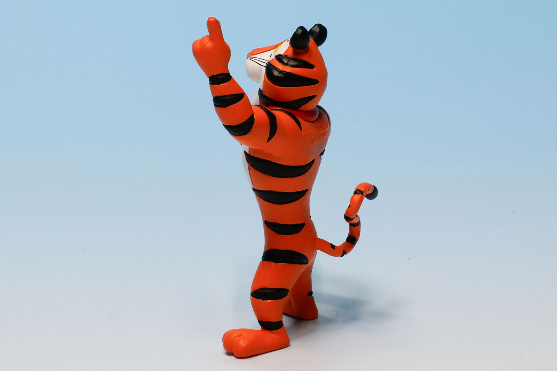 比較的細身のボディだ