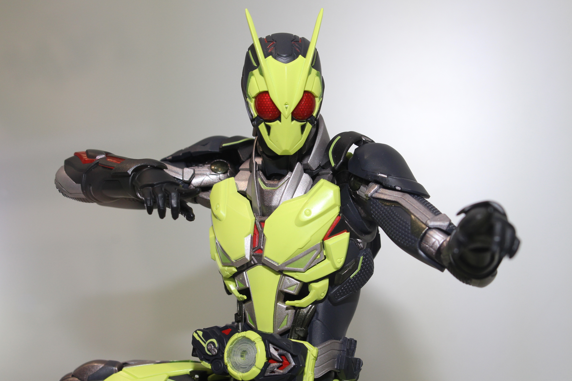 独自の意匠が各所に施されていることがわかる