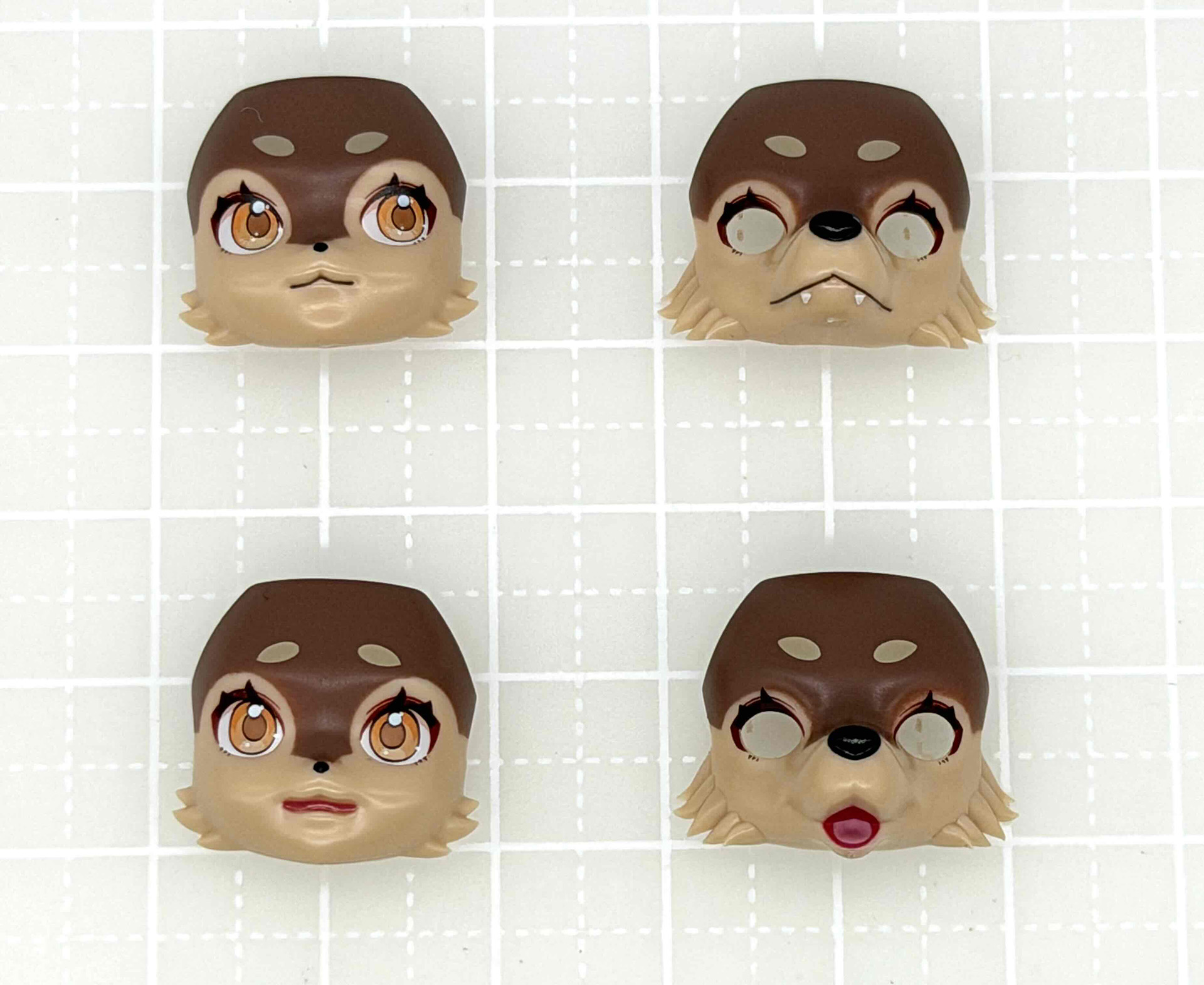 フェイスは眼球がない"高ケモ"と、塗装された目の"中ケモ"で、それぞれ口閉じ、口開きが付属しているので様々な演出が可能です