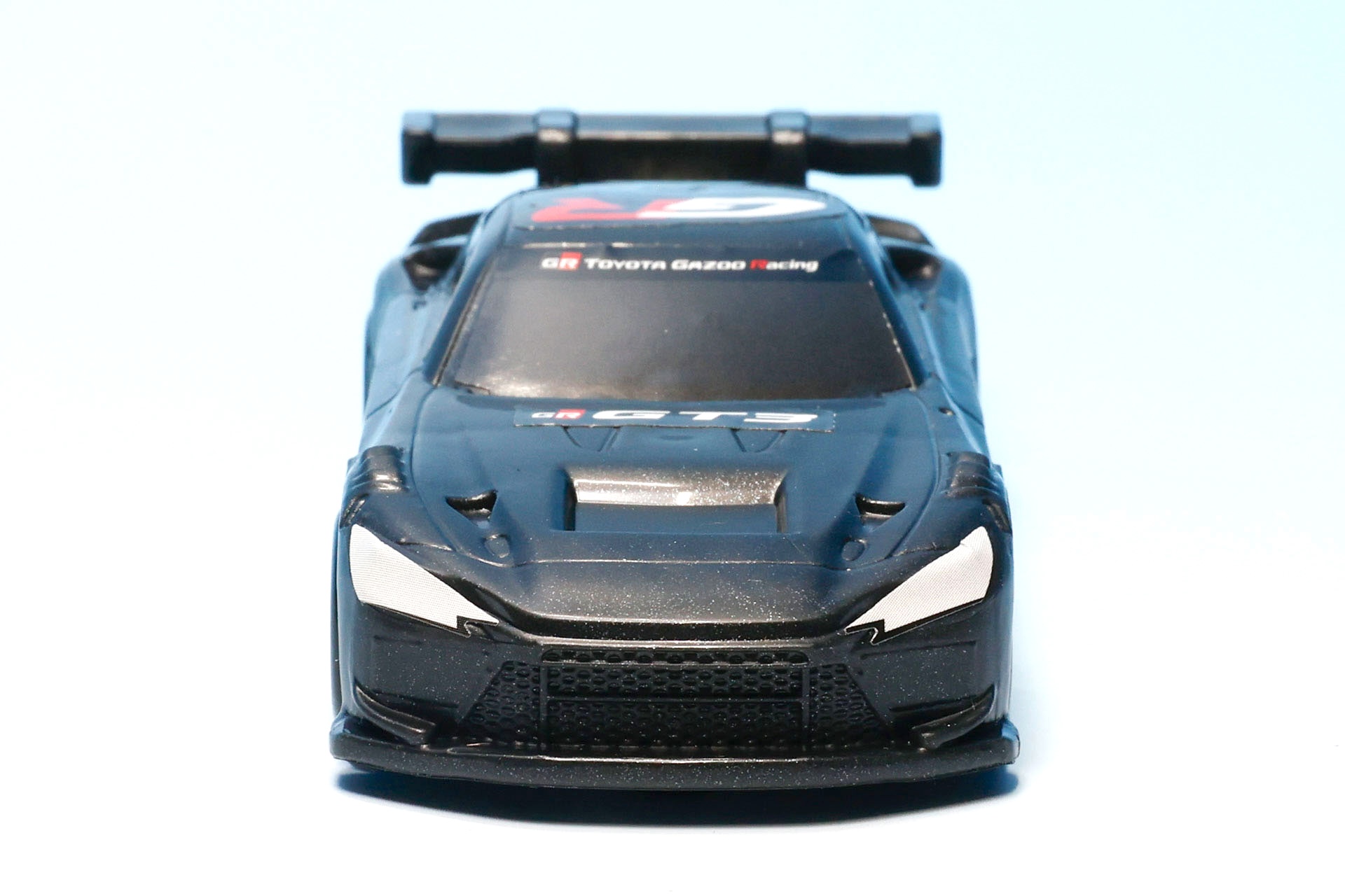 開発中の車両が早くも登場