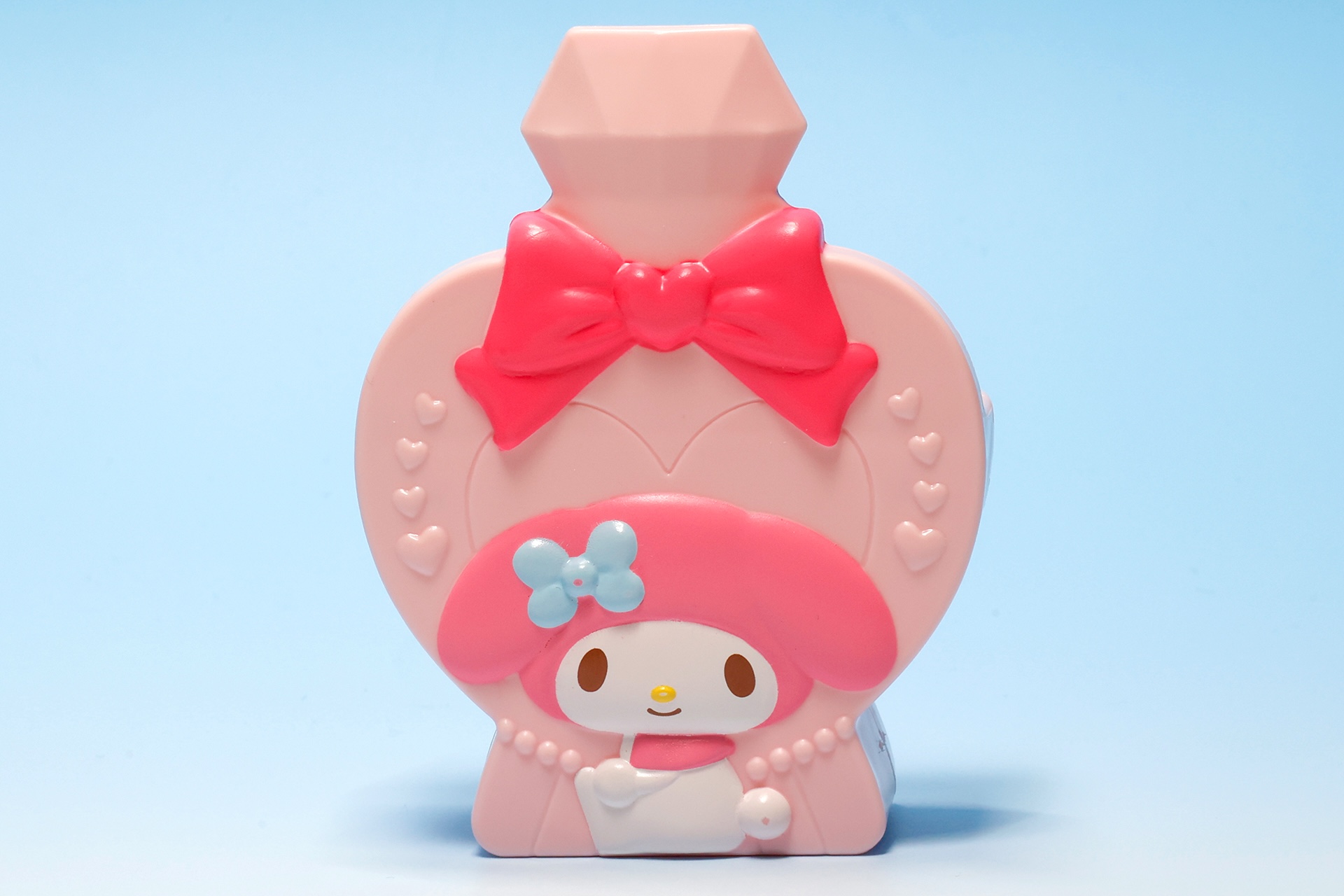 宝石のようなデザインだ