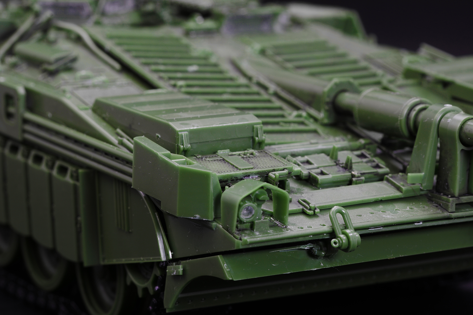 ライトを保護する鉄板も楽しい