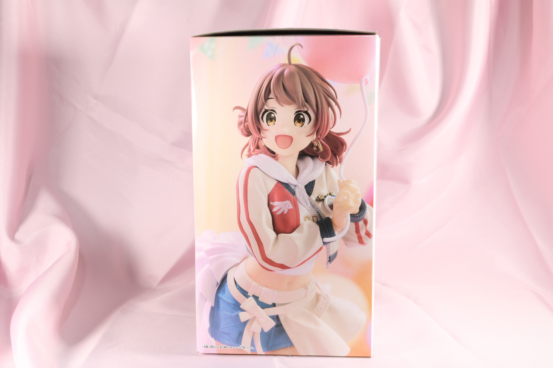 「学園アイドルマスター ESPRESTO-Majestic pose-花海咲季」と並べて飾ってみた