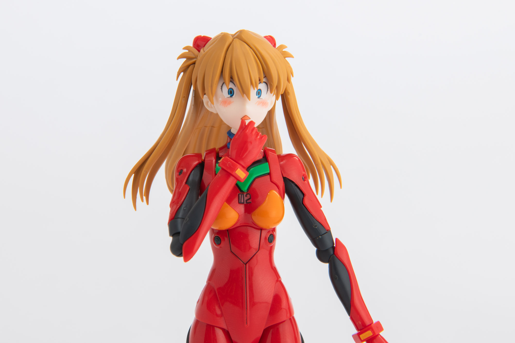 驚いたシーンもハンドパーツのおかげで自然な感じになる。