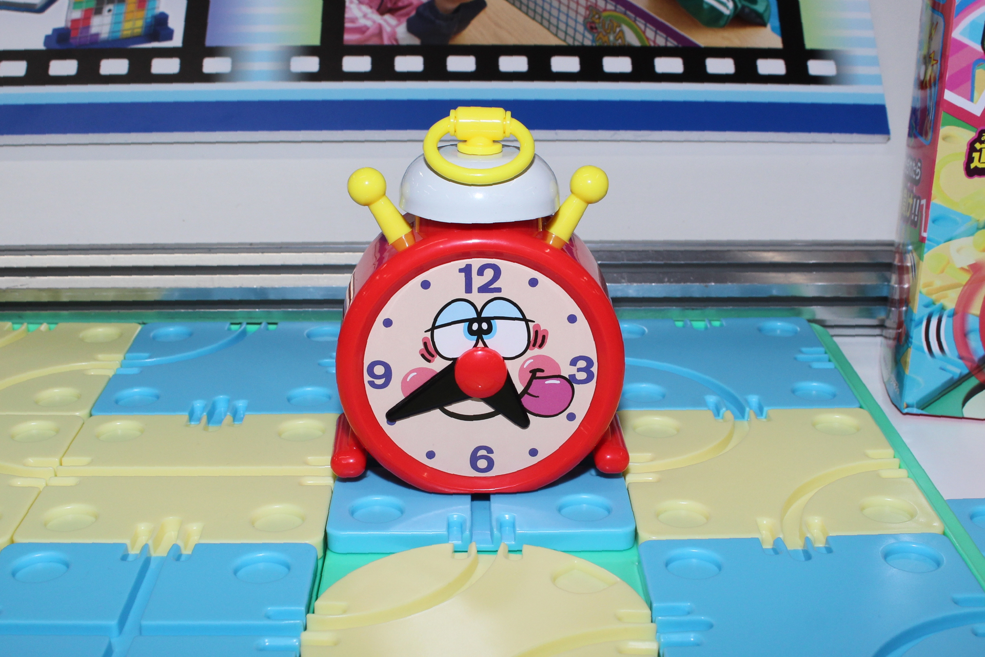 ゲームの主役となるチクタク。移動速度は2段階に変えられる