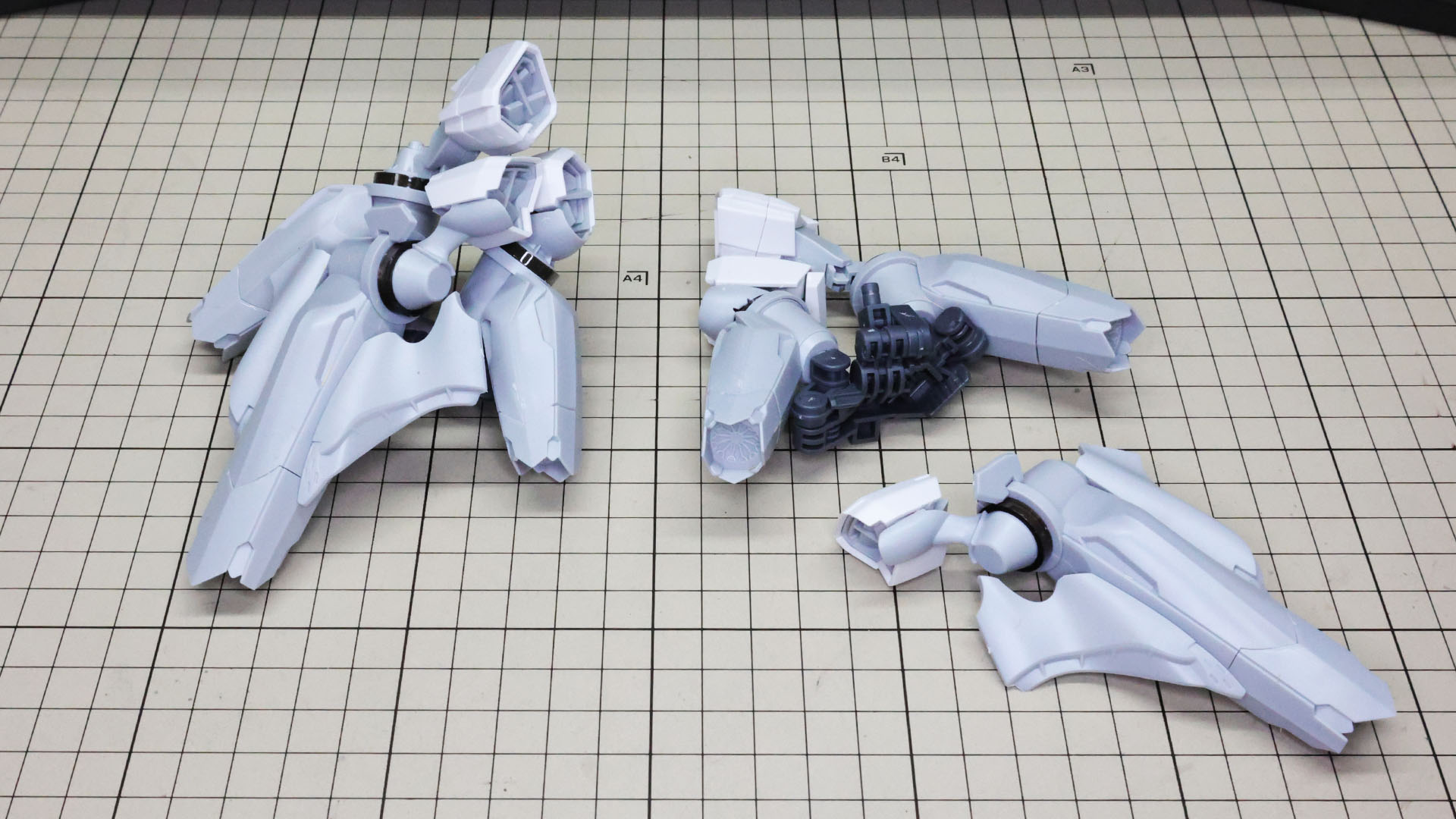 メカフレームに3基目を取り付けました