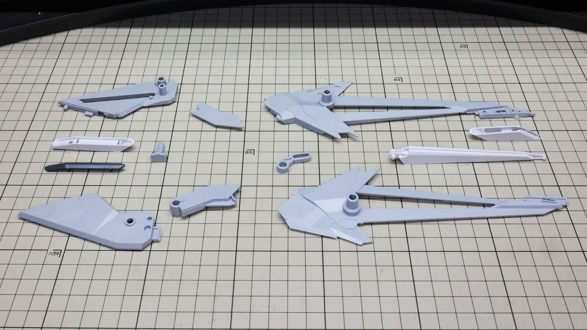 大きい部分ですので順を追って組んでいきます