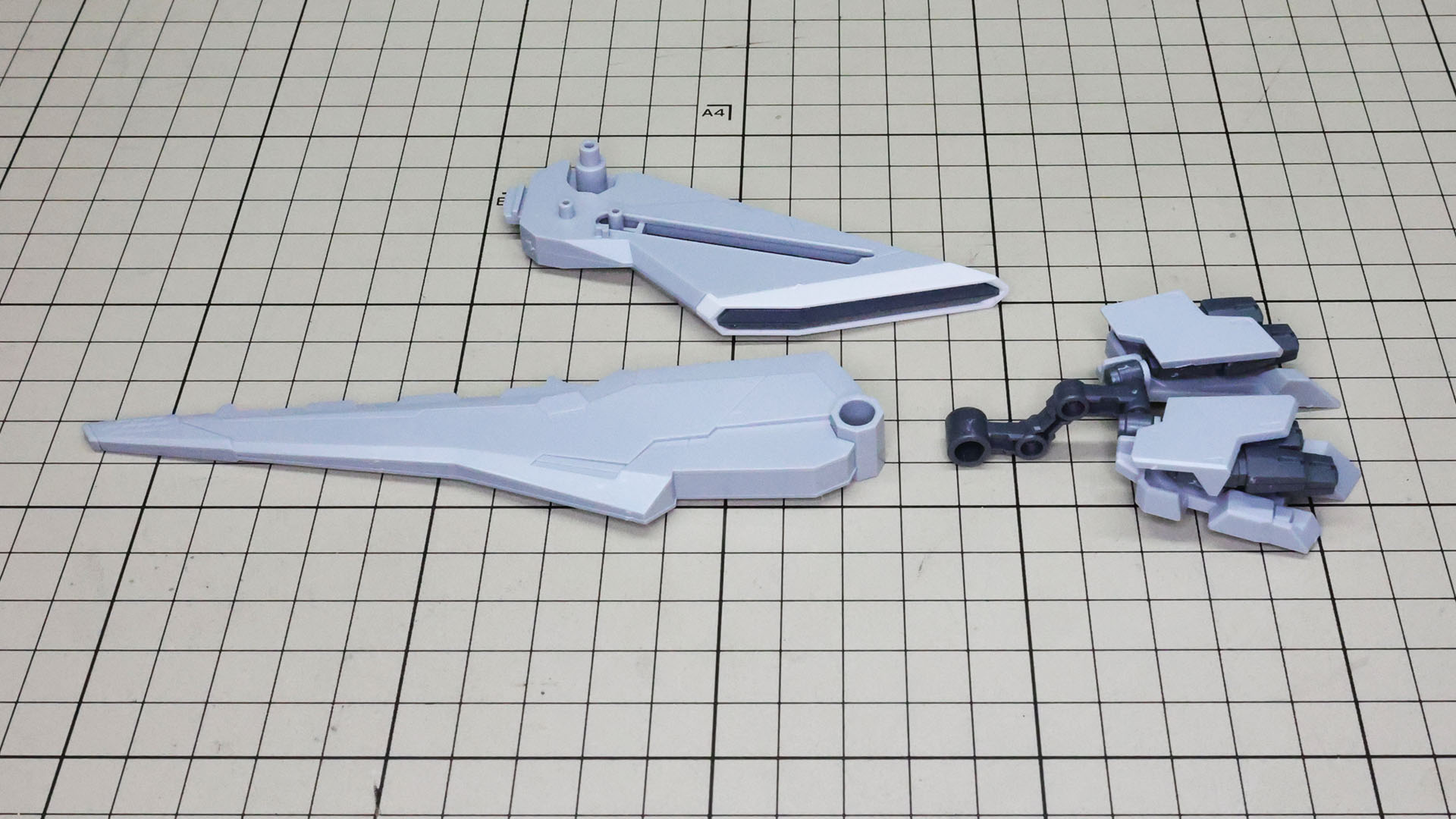 推進機のノズル周辺もきっちりカラー再現されます