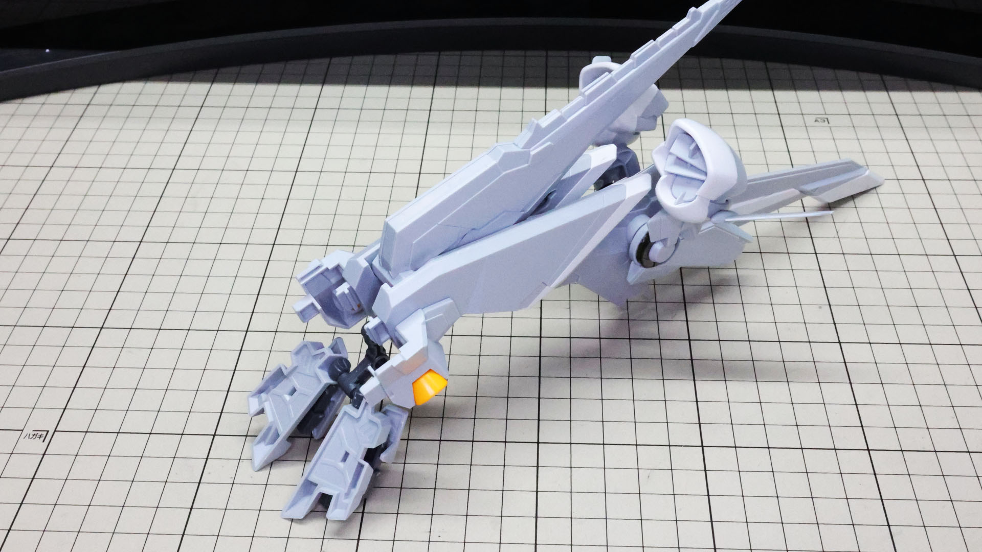 スタビライザーの根元にノズル部を取り付けて完成です