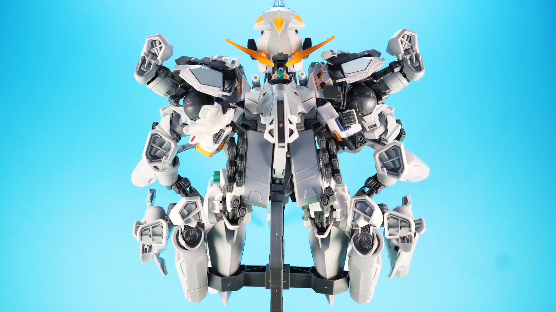 観光地にいたマフティーを殲滅するアリュゼウス