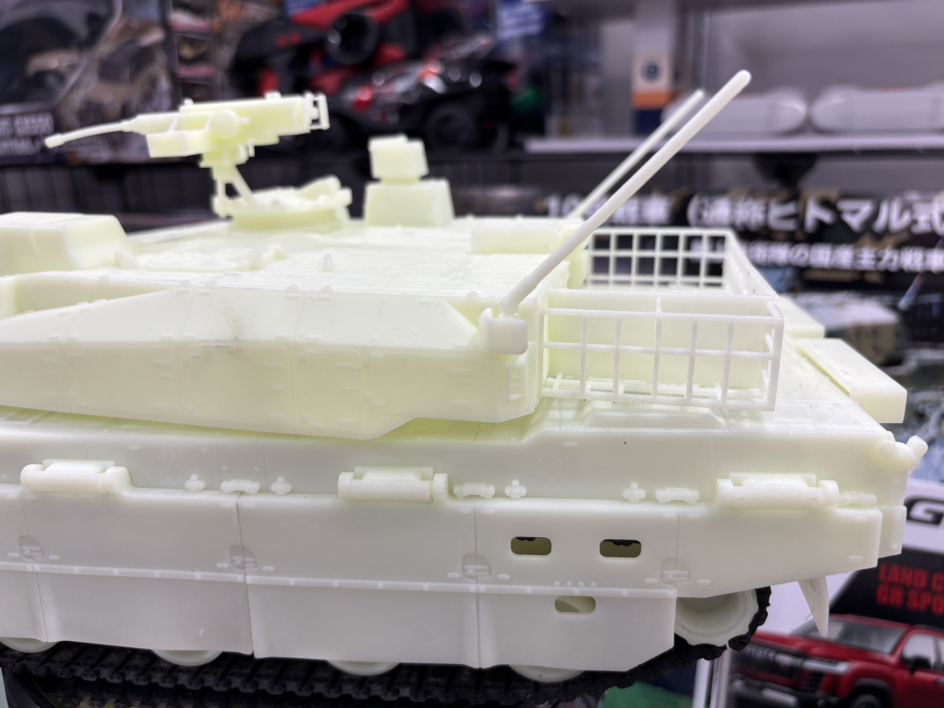 後部ラックなども表現