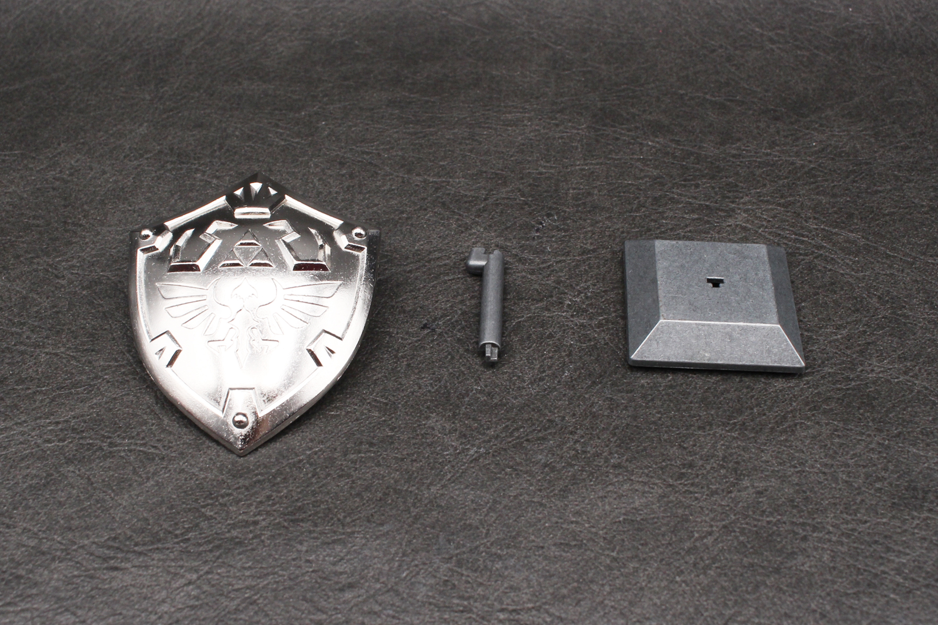 パズルを解いた状態。支柱がどこから現れたのかは製品で確認していただきたい