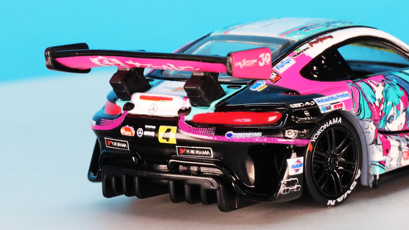 ウイングサイドもプリントが行われています！