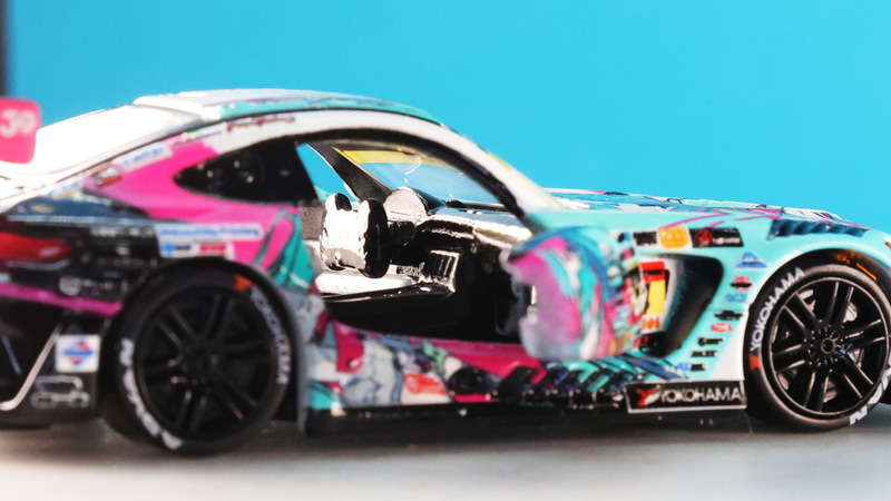 コックピット内ももちろん再現しています