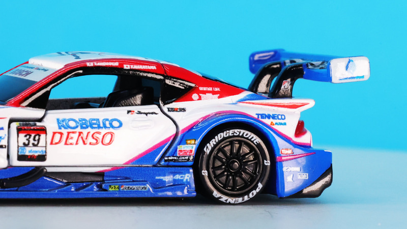 タイヤはブリヂストン！