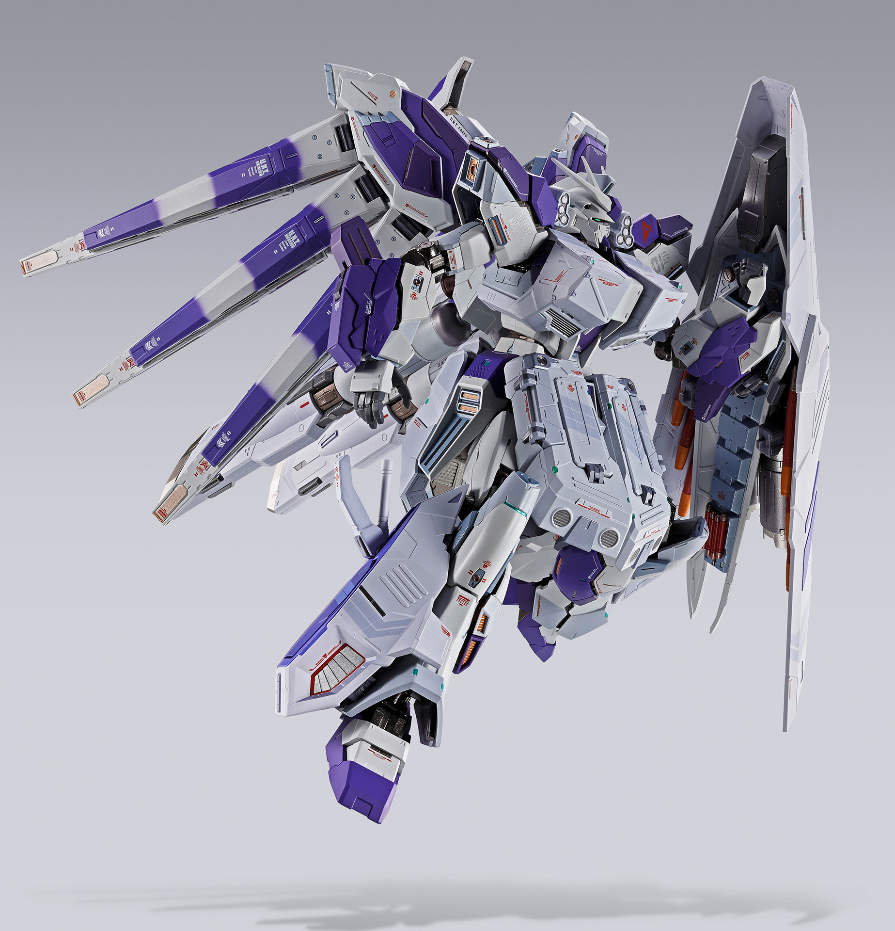 「METAL BUILD Hi-νガンダム」でも一体感あるカラーリングを実現