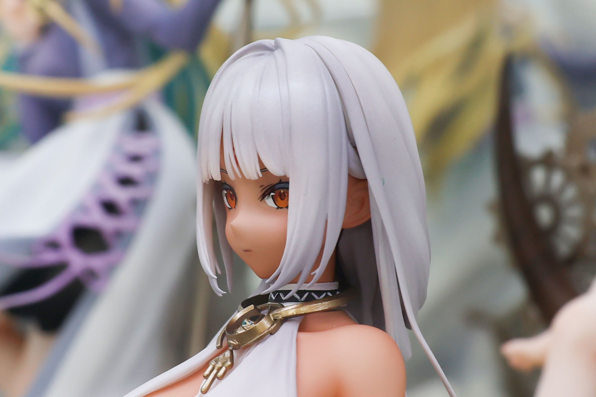 横顔も美しい
