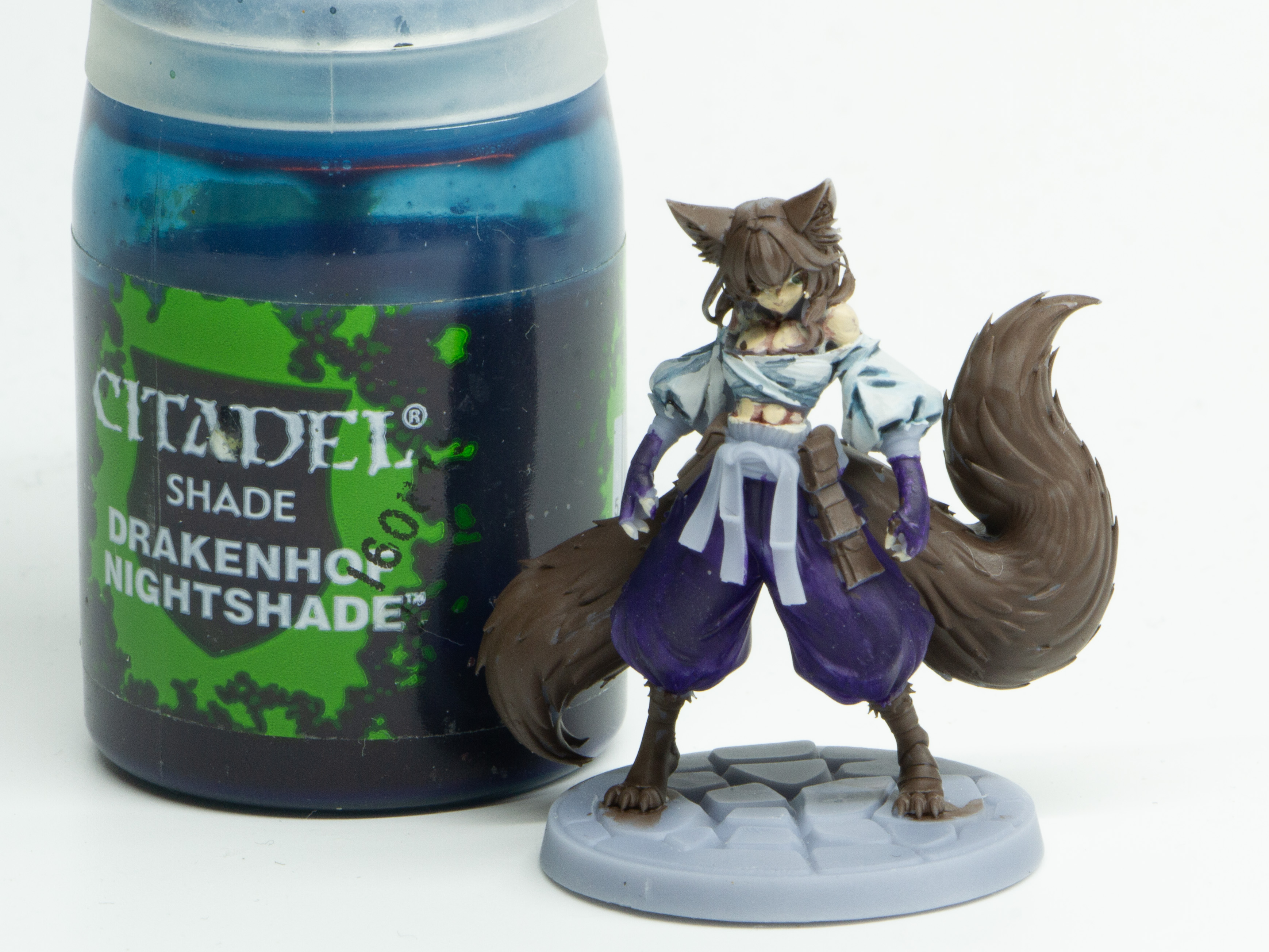 ドラッケンホフ・ナイトシェイドを塗る