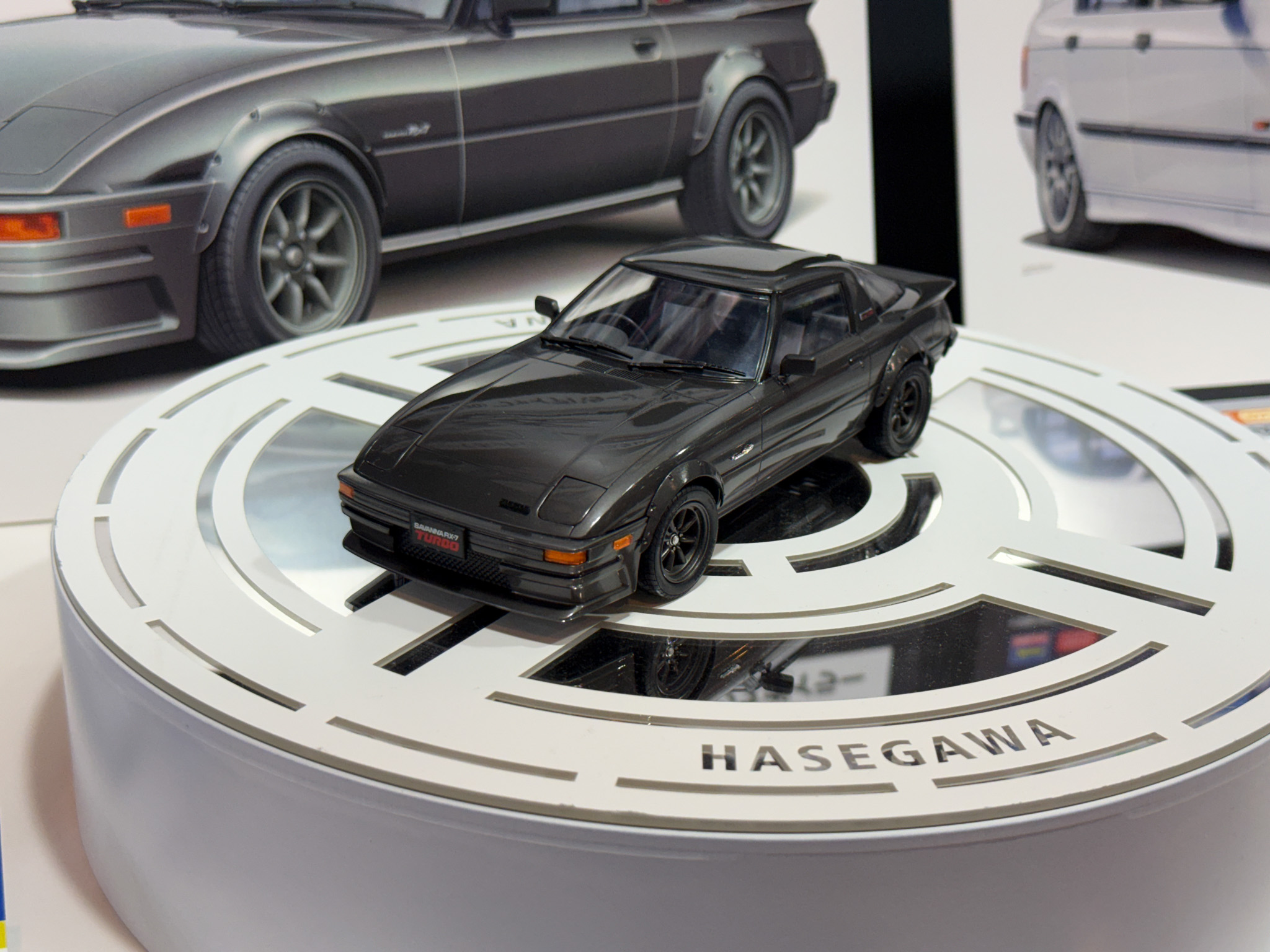 マツダ サバンナ RX-7（SA22C）後期型”カスタムバージョン”