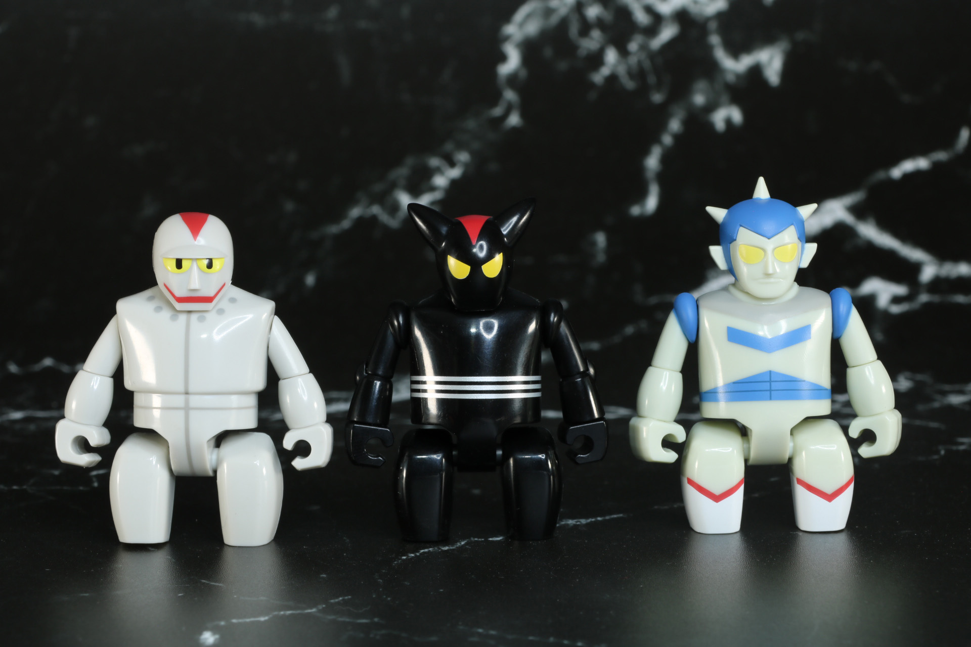 BRICKROID 鉄人28号ロボットセット。左からバッカス、ブラックオックス、ギルバート