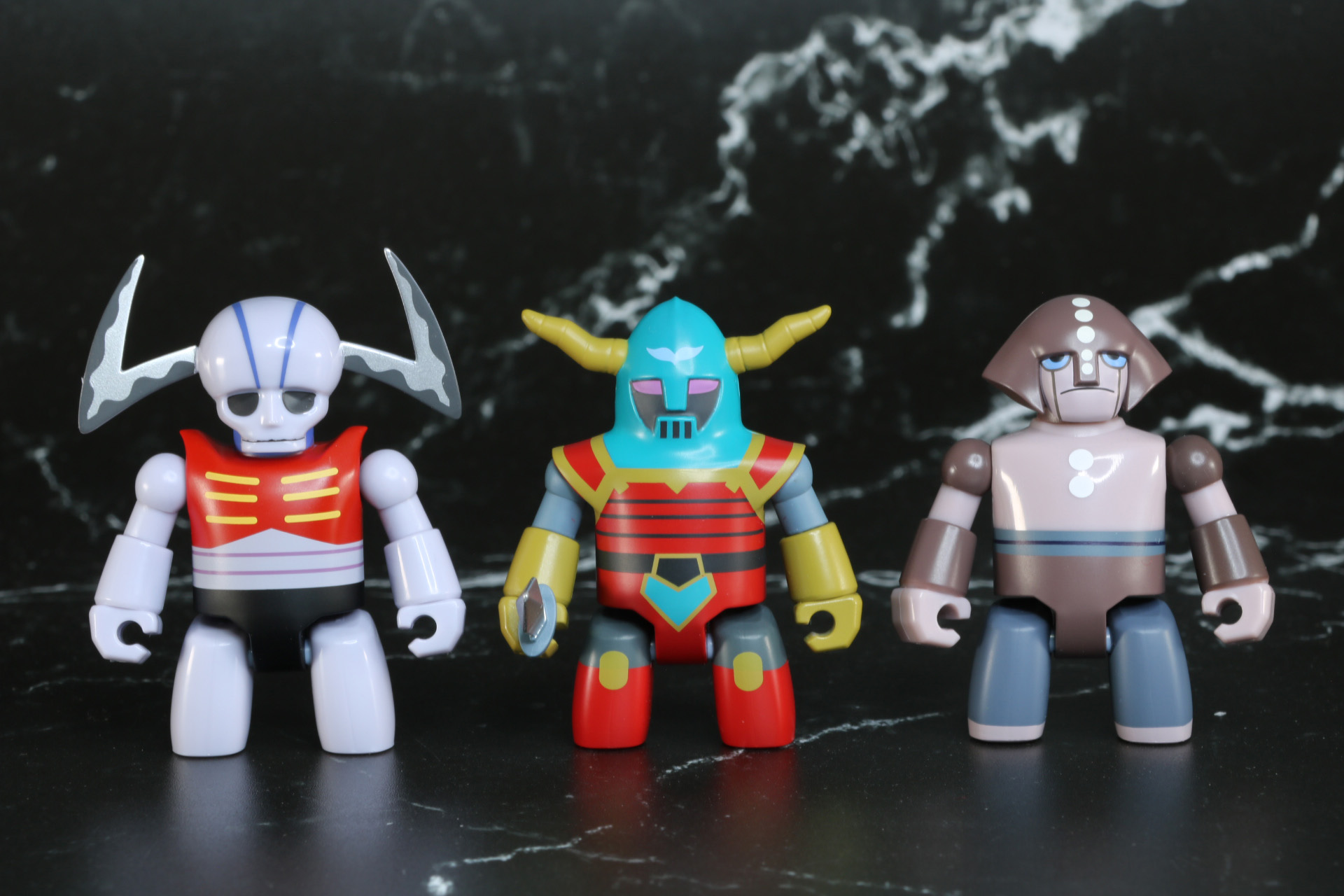 BRICKROID 機械獣セット(1)より左からガラダK7、キングダンX10、アブドラU6